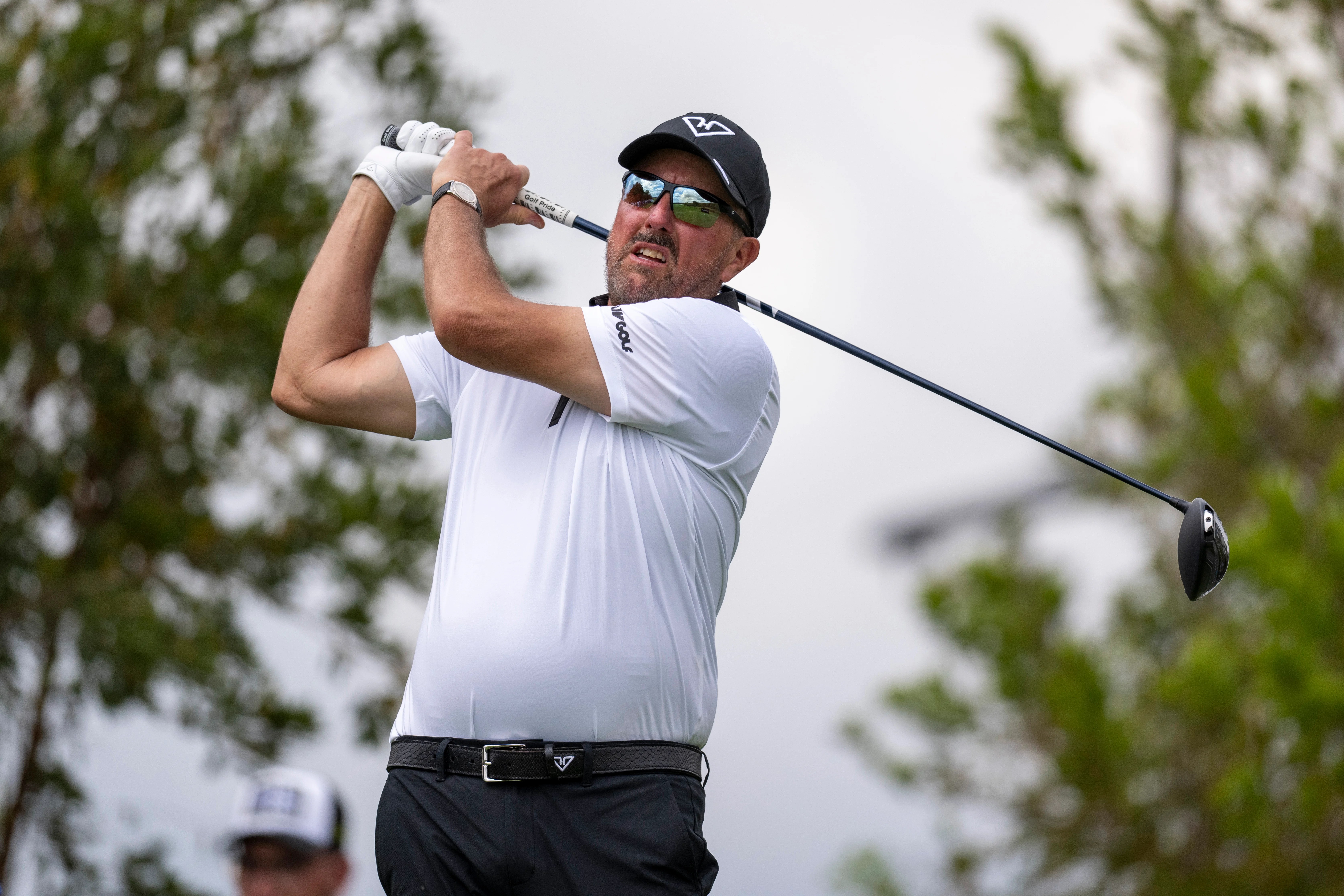 Phil Mickelson ‘kicked out of golf club’ amid allegations of unwanted physical contact with female employee