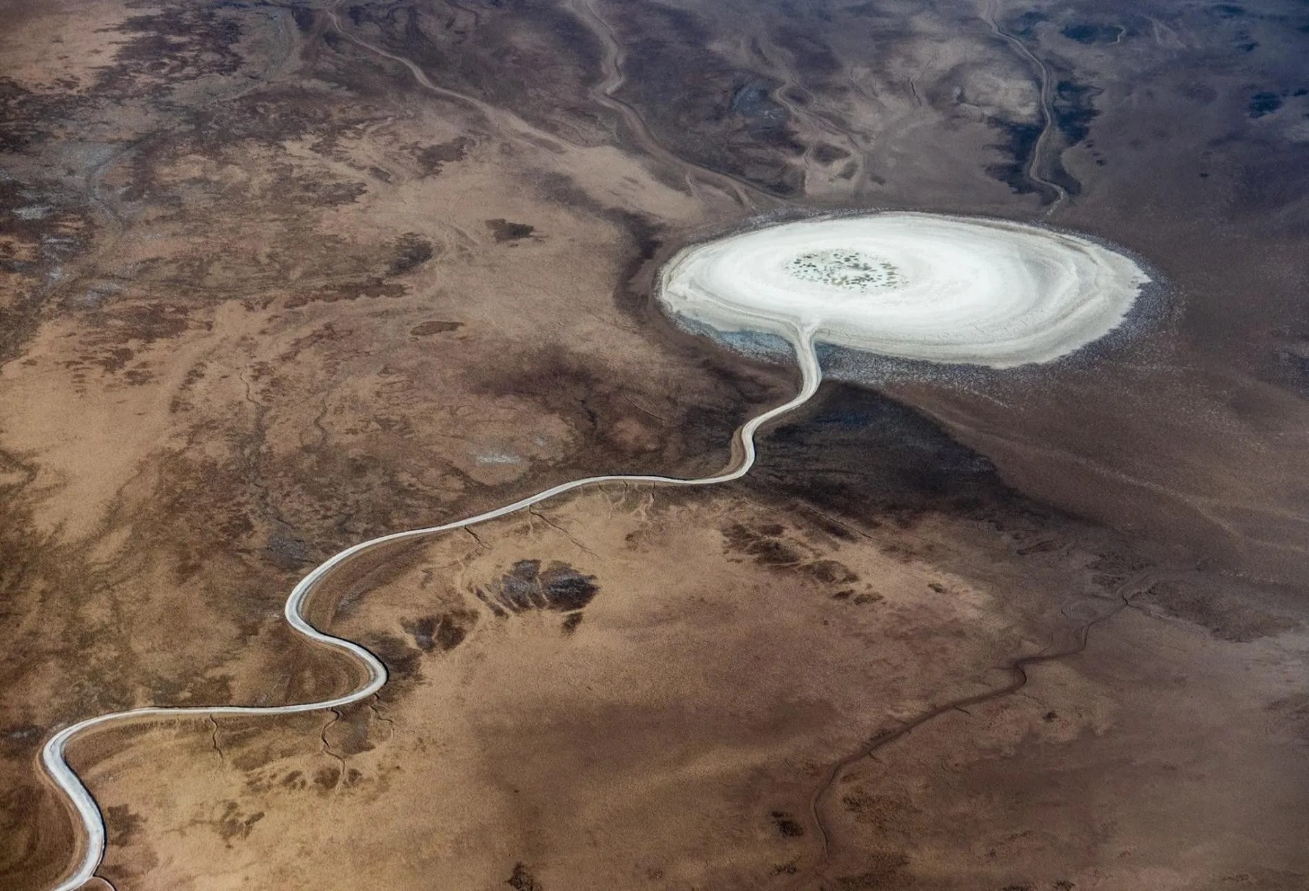 https://static.nationalgeographic.es/files/styles/image_3200/public/50.webp?w=1190&h=811