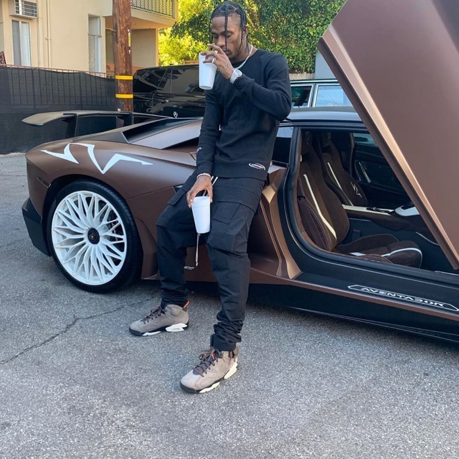 Kylie kristen jenner is an american media personality, model, businesswoman, and socialite. Alla Scoperta Del Parco Auto Di Travis Scott Soldoutservice