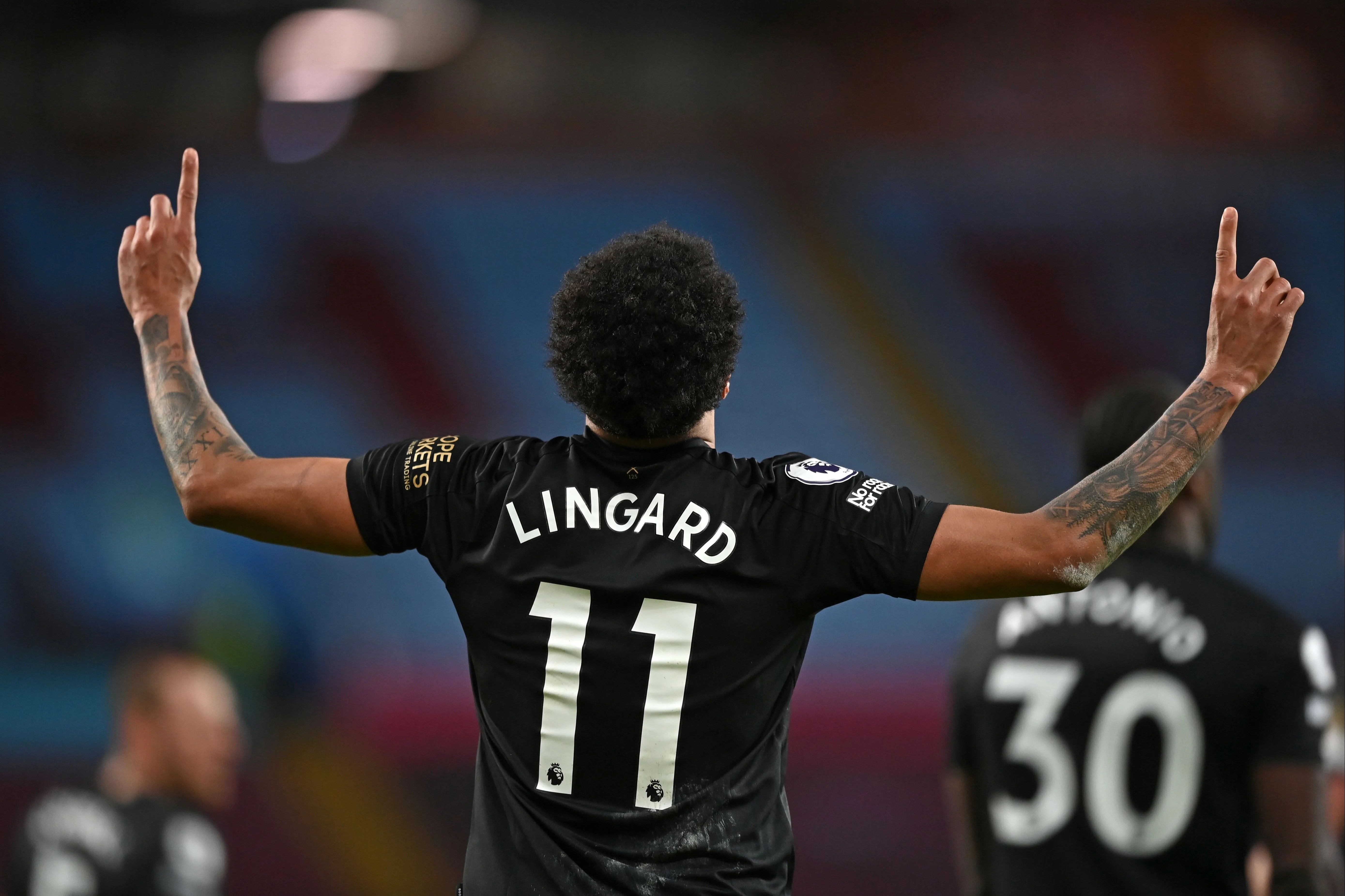 Lingard im trikot von manchester united (2012) verein bis 2012: Jesse Lingard Surprise Transfer Already Looks A Masterstroke As Midfielder Dazzles On West Ham Debut Evening Standard