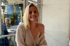 Of the duchess of cornwall and shares parents tom parker bowles (camilla's firstborn) and sara buys with her younger brother, freddy. Tom Parker Bowles Girlfriend 42 Dies After Shock Cancer Diagnosis Evening Standard