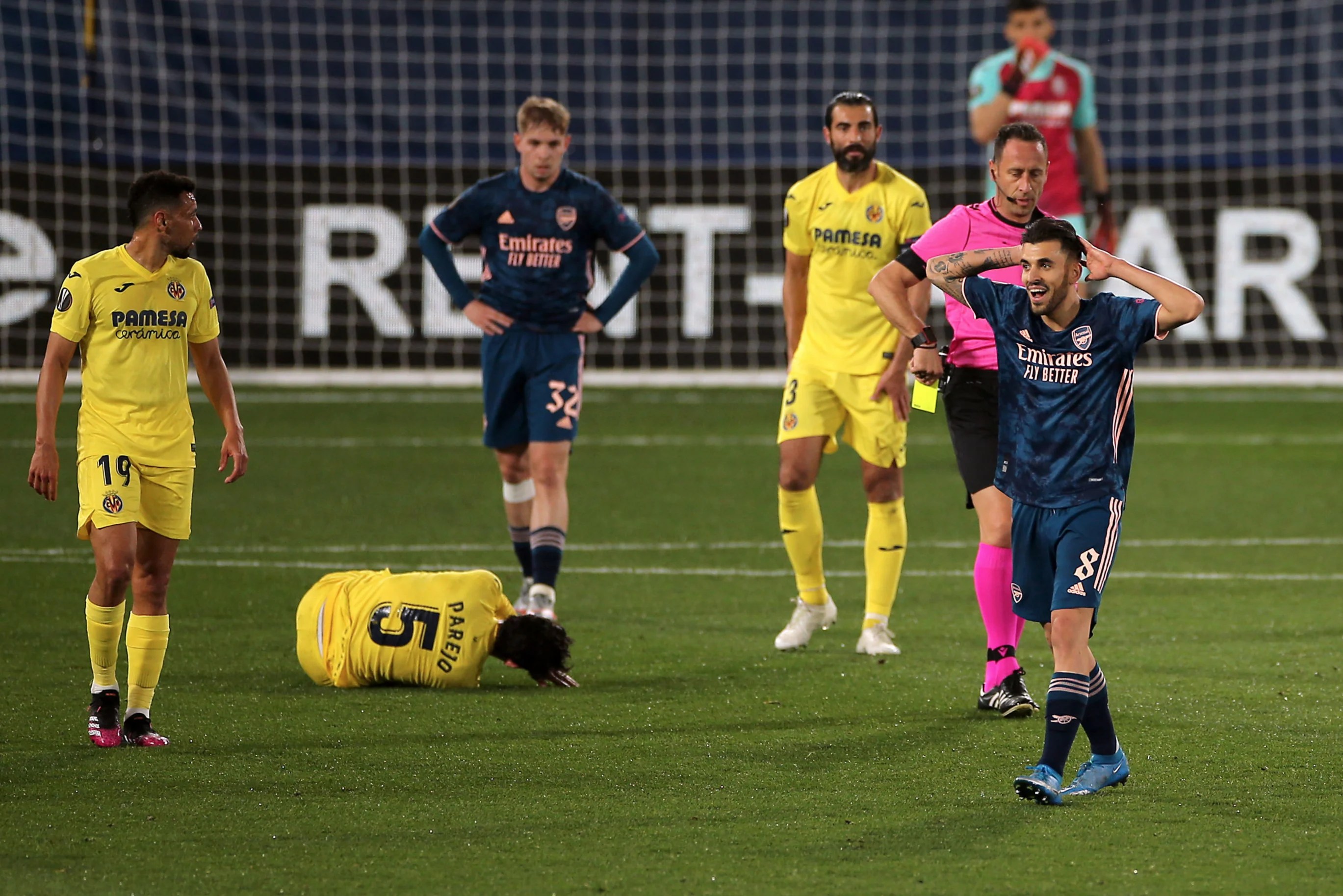 Villarreal boosted their hopes of reaching the champions league knockout stage after goals from etienne capoue and arnaut danjuma. Arsenal Player Ratings Vs Villarreal Pepe And Saka Save Gunners On Nightmare Night For Ceballos And Partey Evening Standard
