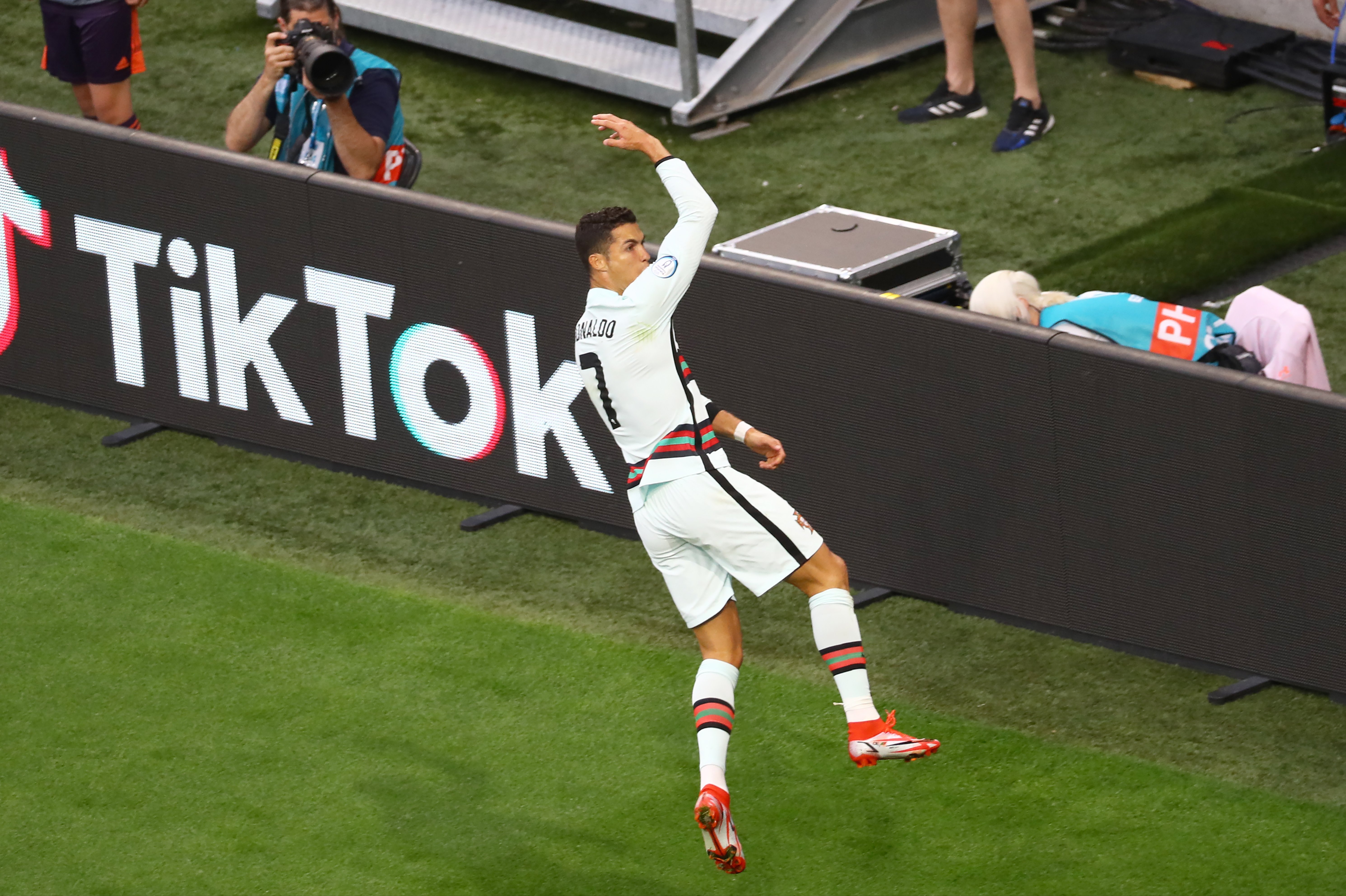 hungary vs france, portugal vs germany, spain vs poland updates, news and tv reaction. Hungary 0 3 Portugal Live Cristiano Ronaldo Scores Two Goals Euros Match Stream And Result Today Evening Standard