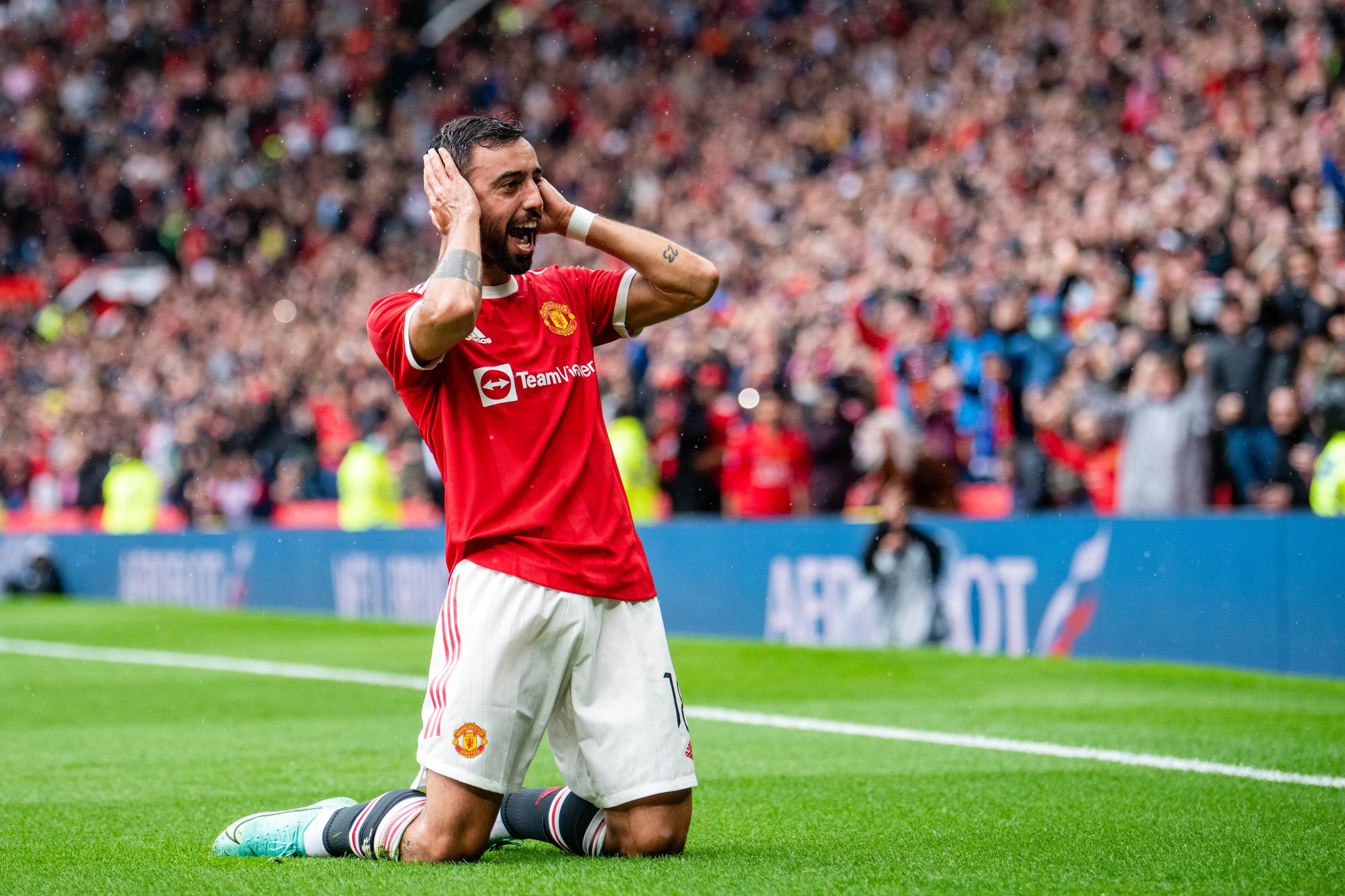 Latest manchester united news from goal.com, including transfer updates, rumours, results, scores and player interviews. Man Utd 4 0 Everton Bruno Fernandes Scores Stunning Free Kick In Pre Season Rout Evening Standard