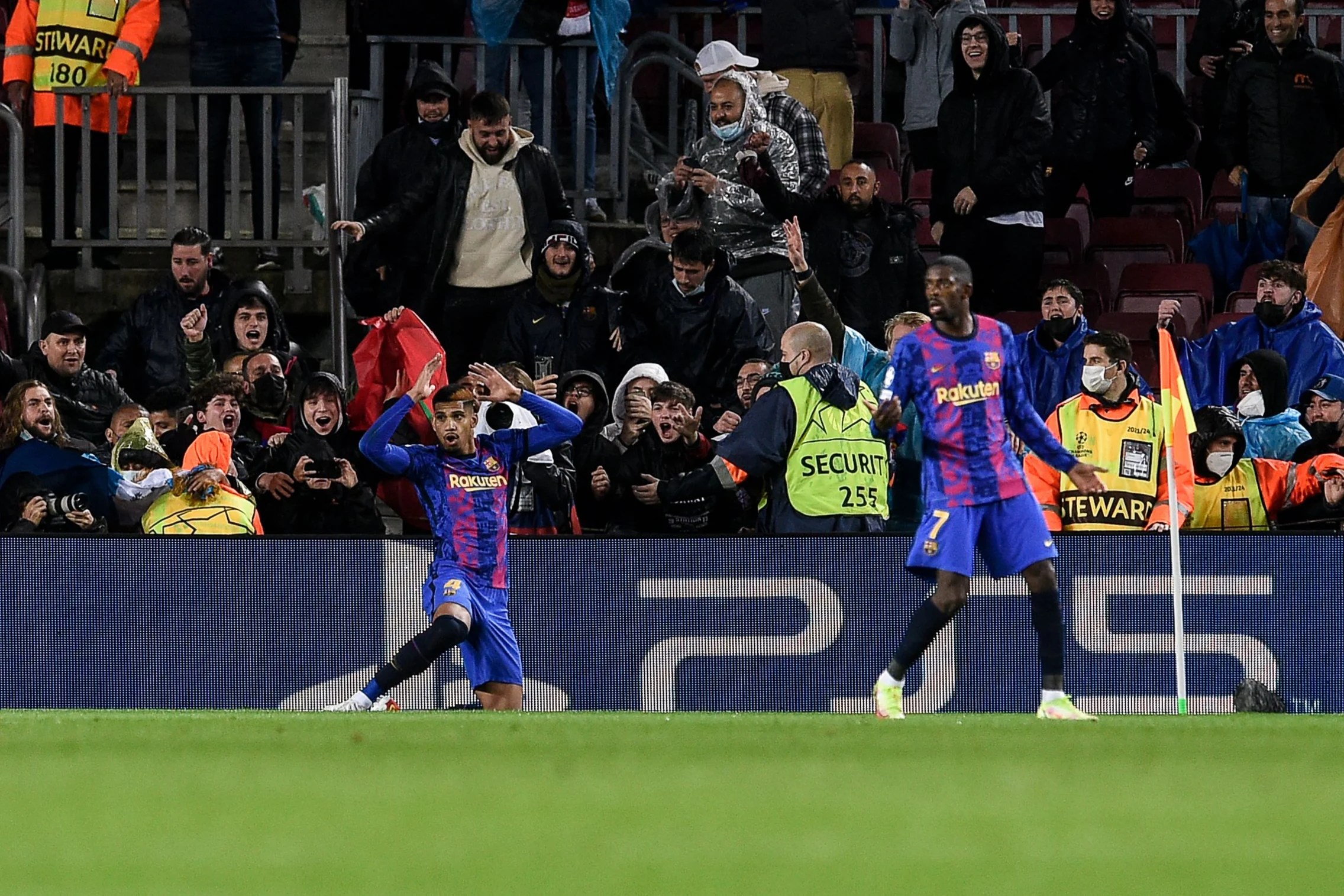 En star+ vas a disfrutar todos los episodios de los simpson, la nueva temporada de this is us en exclusiva, deadpool y deportes en vivo de espn. Wmysalnu9redqm