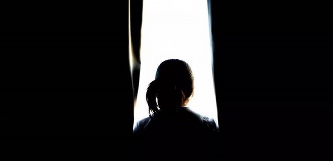 إنقاذ بلوغر شهيرة... حاولت الانتحار في بث مباشر!