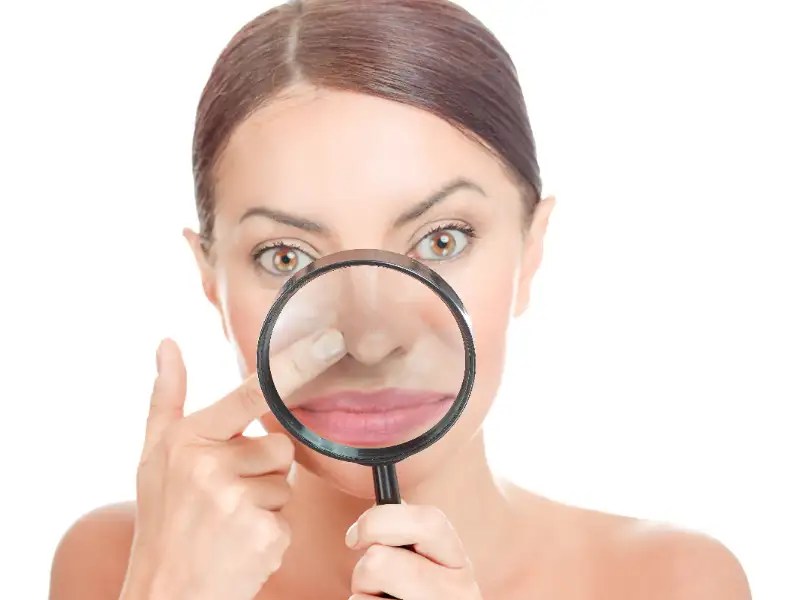 Blackheads form when oil, bacteria, and dead skin cells clog pores. Treating Blackheads With Baking Soda