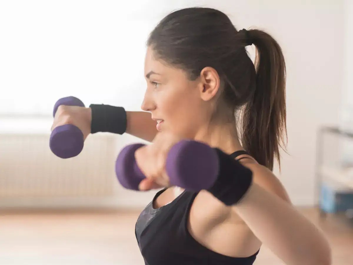 Upper body · 1 decline dumbbell bench press, 4, 8, 2010, 60sec · 2 inverted row, 4, 8, 2011, 60sec · 3 seated dumbbell arnold press, 4 . Weight Loss Exercises For Upper Body The Only 5 Exercises You Need To Get A Complete Upper Body Workout