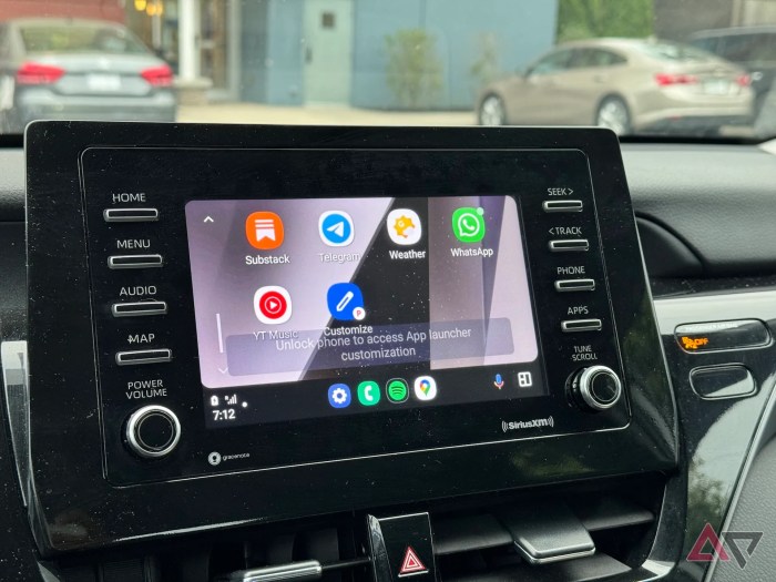 Android Auto vs CarPlay, which is better?