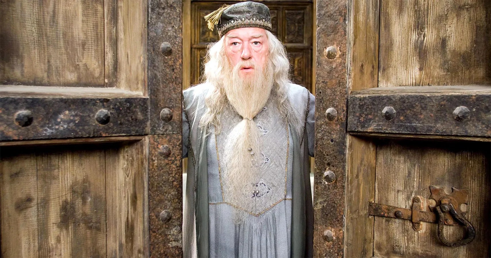 Unfortunately, no matter how much you love the world's favorite wizard and his cr. Harry Potter: 10 Hilarious Dumbledore Logic Memes That Are Too Funny