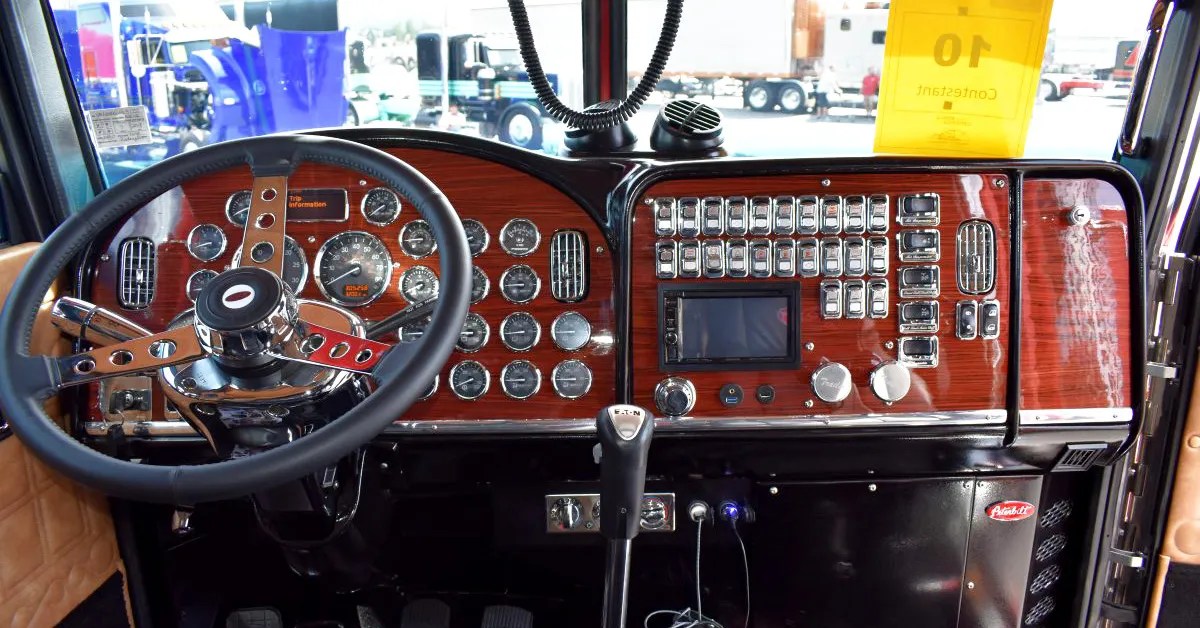 All of us carry around a number of default assumptions about the world—as well. 20 Pictures People Never See Of Semi Truck Gauge Clusters