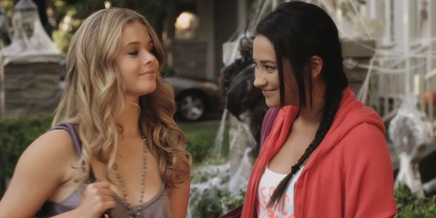 They develop feelings for each other and kiss. Pll Ali S 10 Best Quotes Screenrant