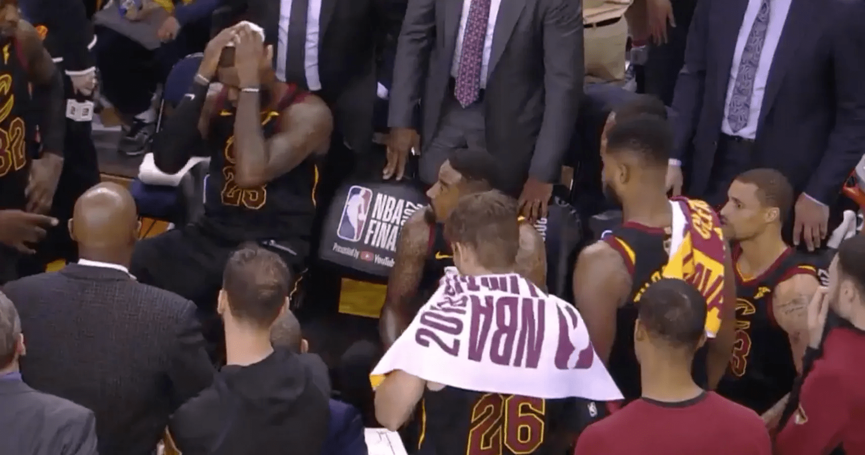 What would we expect from a guy like shaq in his prime, or griffin/westbrook/ lebron . Video Goes Viral Of LeBron Finding Out They Had A Timeout Left
