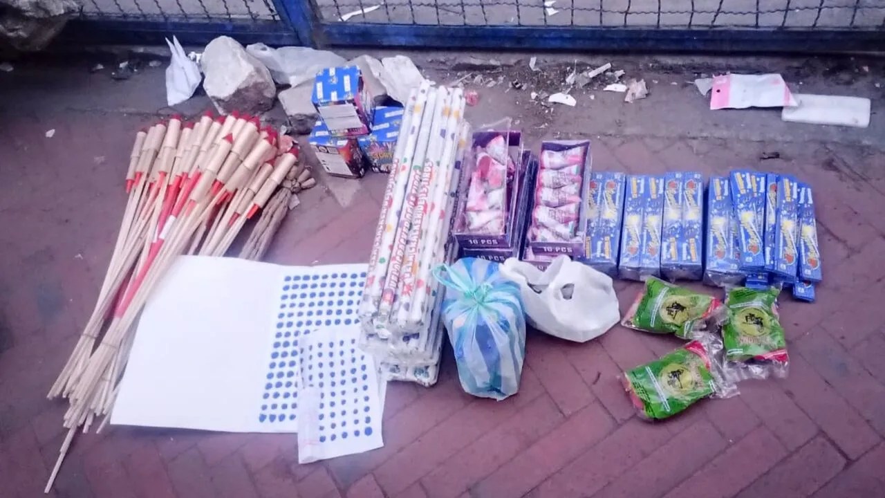 Explosive blow in Bosa! They seize more than 6,500 units of gunpowder hidden in boxes, bags and improvised stands