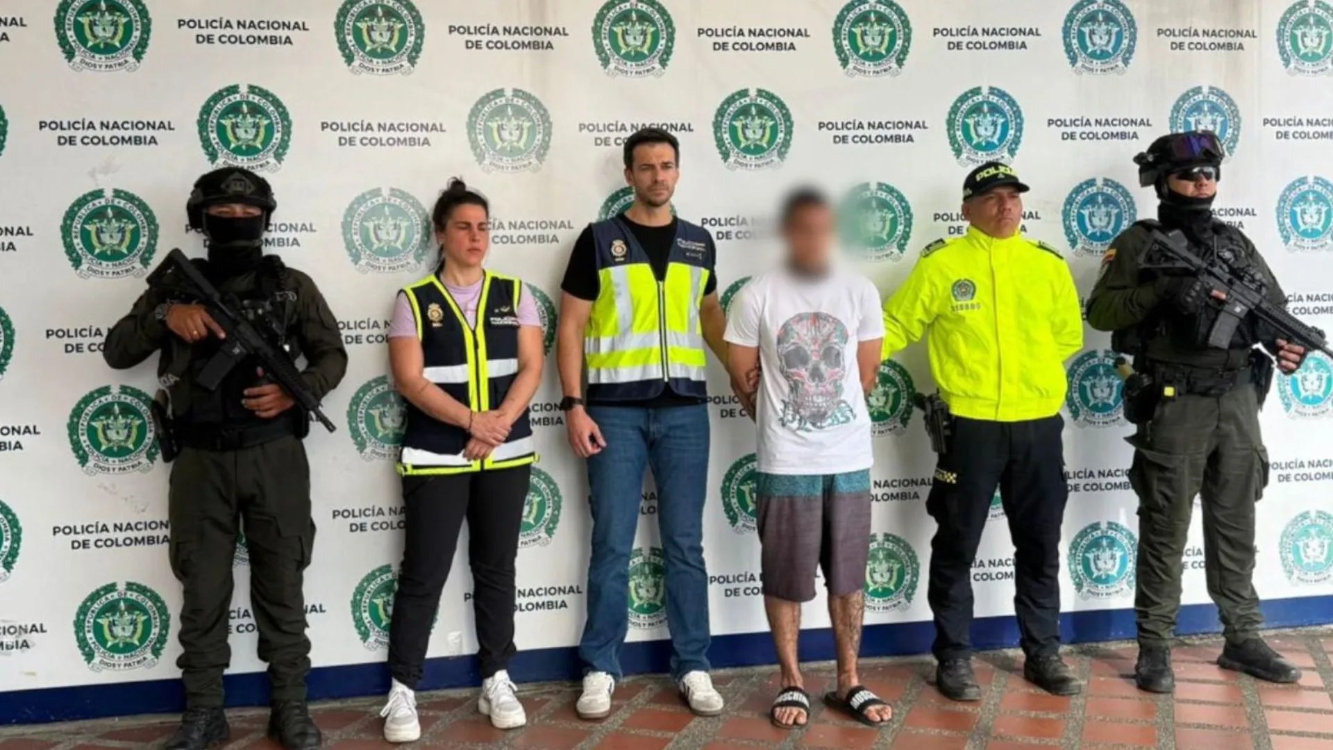 Encerrada y bajo amenazas: el calvario que vivió una mujer rescatada de una red de trata en Ecuador