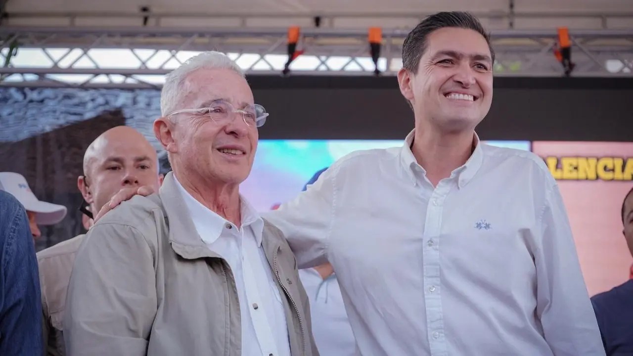 Uribe eligió El Santuario para cerrar la campaña presidencial de Paloma Valencia en Antioquia 2 santuario de uribe1