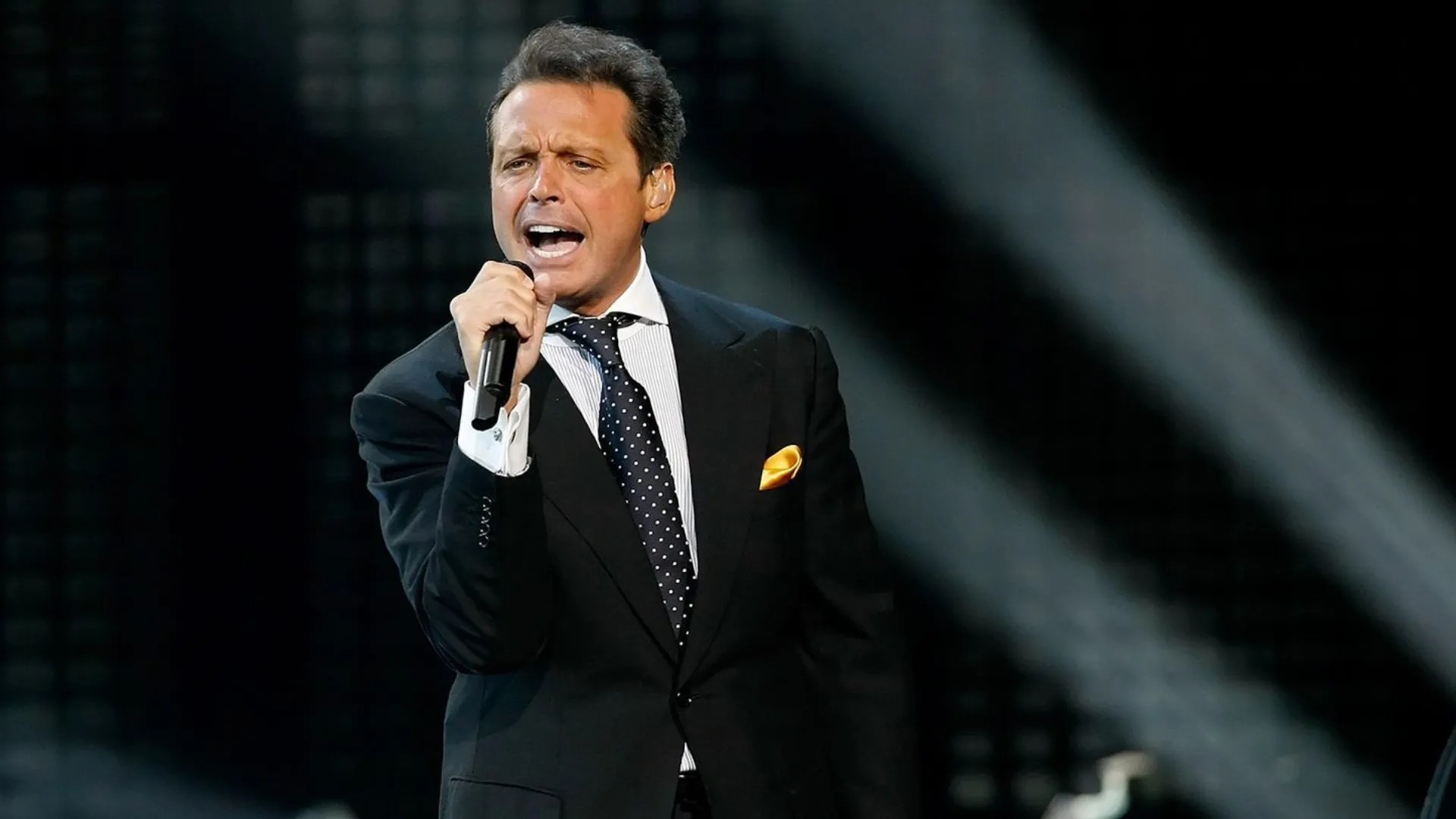 ¿Qué le pasó a Luis Miguel? Reportan que el cantante estaría hospitalizado tras ser operado del corazón ¿Qué le pasó a Luis Miguel? Reportan que el cantante estaría hospitalizado tras ser operado del corazón