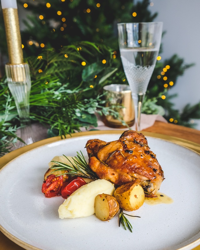 Rosemary & Garlic roast chicken on veggies
