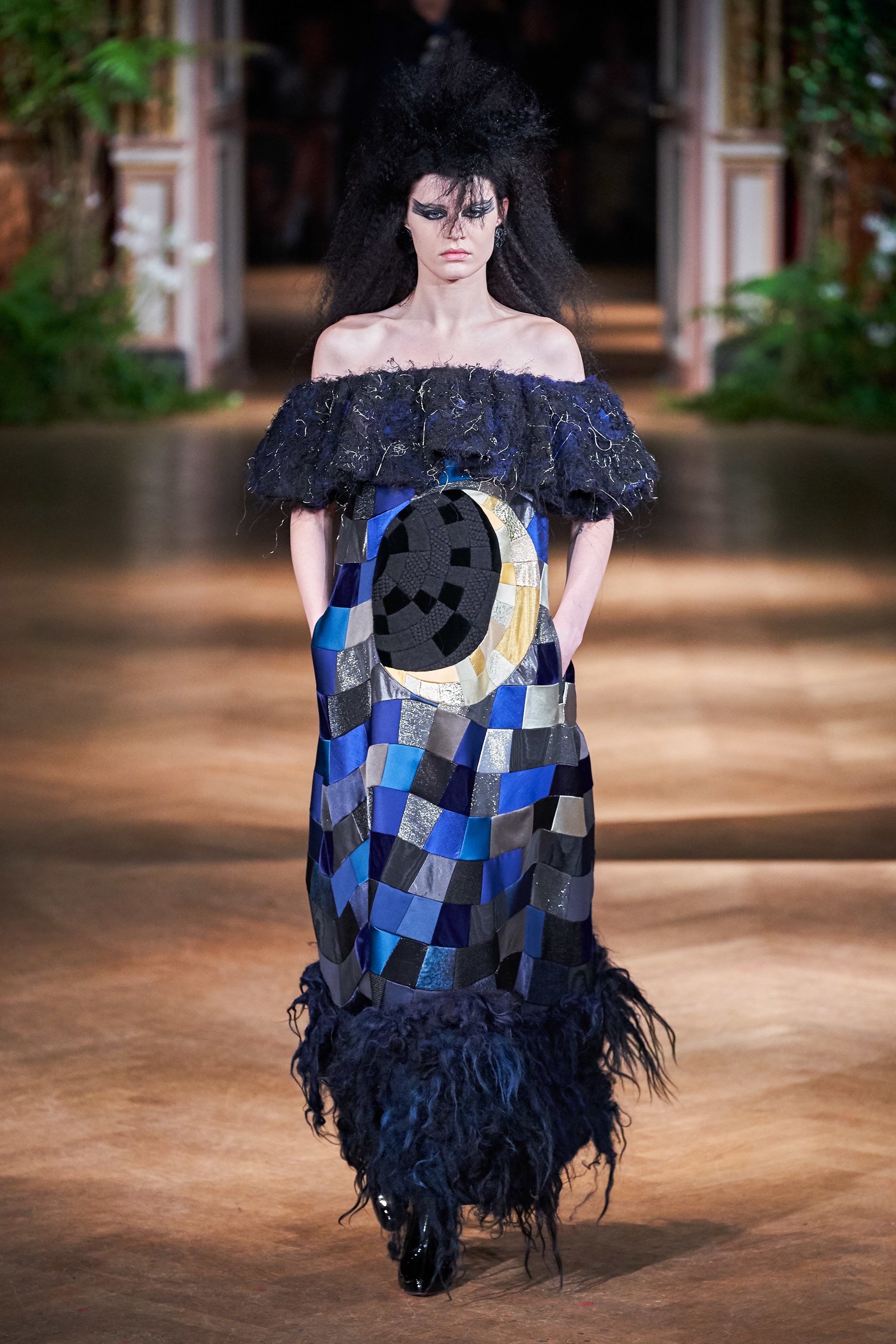 Viktor and Rolf (and Claudy Jongstra) Haute Couture Week Fall 2019 | photo via Vogue