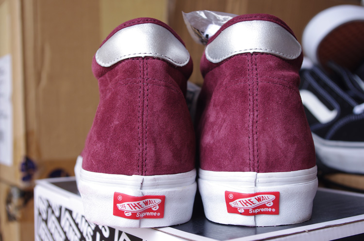 vans supreme metallic