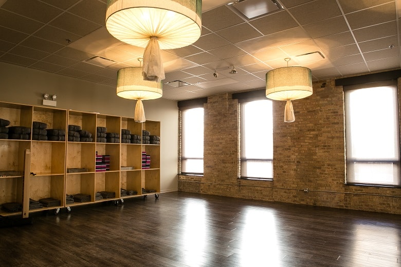 How to perform the barbell bench press with perfect form we earn a commission for products purchased through some links in this article. Yoga Studio Chicago | Yoga Classes & Training Chicago