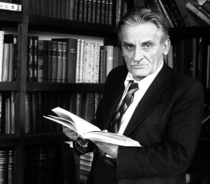 Юрій Олеша - біографія, інформація, особисте життя. Юрій Олеша - біографія, інформація, особисте життя, художні фі