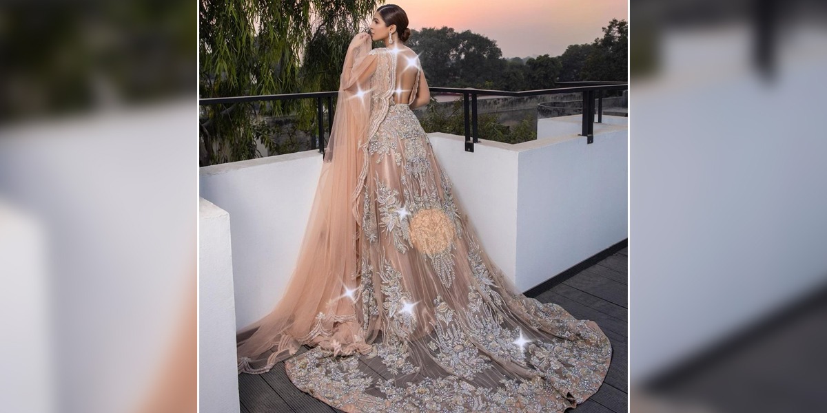 Ayesha Omar Dazzles In Backless Dress