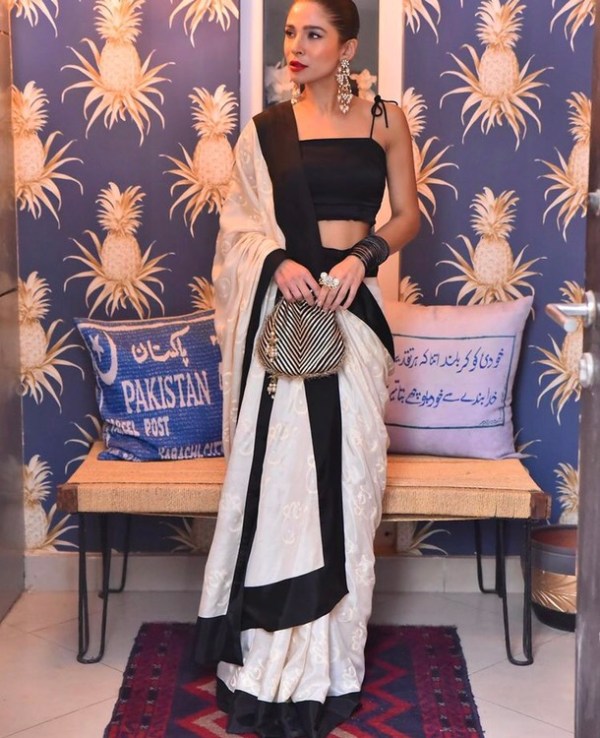 Ayesha Omar Is a Stunner In Black and White Sari