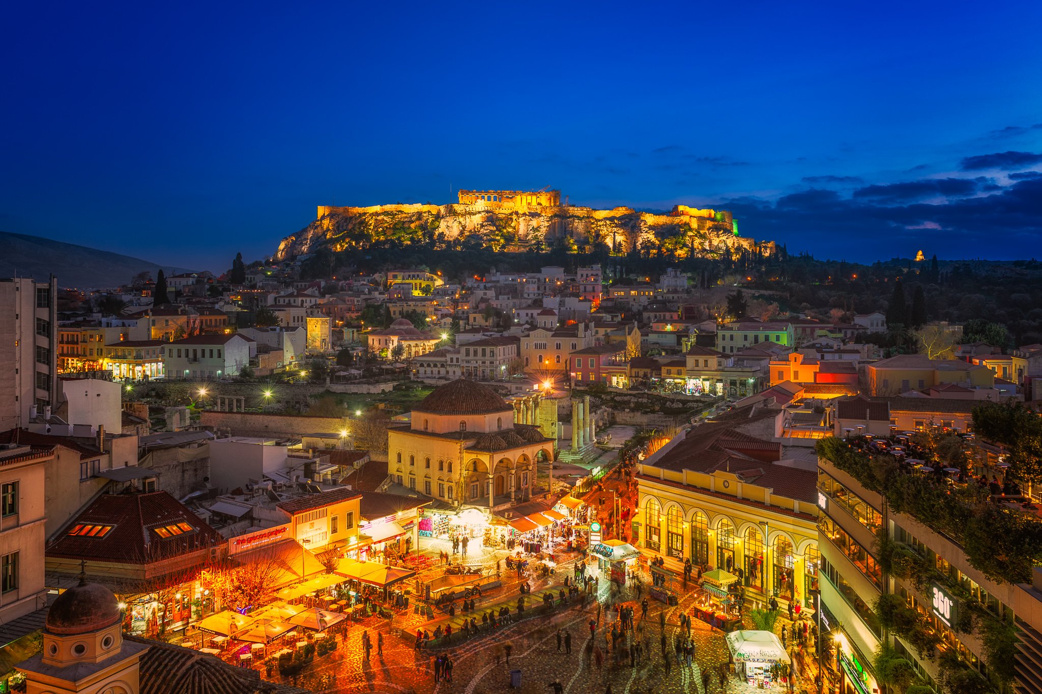This trend is the complete opposite of the sculpted look. The Vivid Monastiraki Square In Athens At Night