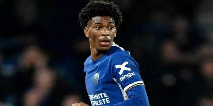 Real Madrid Incar Bek Muda Chelsea Untuk Saingi Liverpool