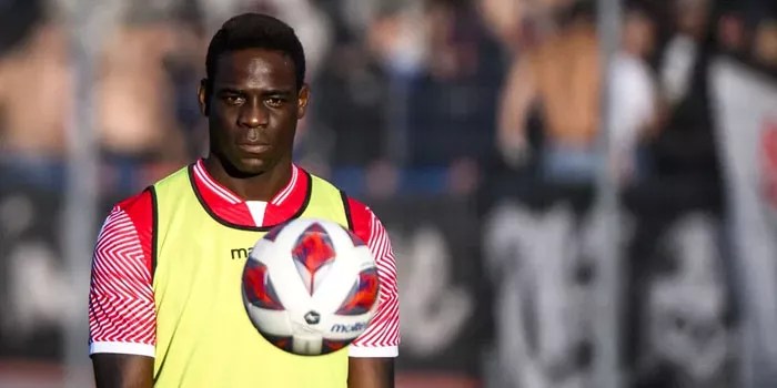 Mario Balotelli: Kembalinya Sang Penyerang ke Serie A Bersama Genoa