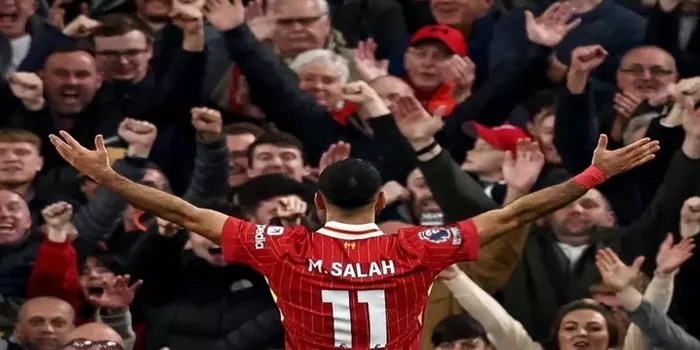 Pesan Misterius Mohamed Salah: Apa yang Tersimpan untuk Masa Depan di Anfield?