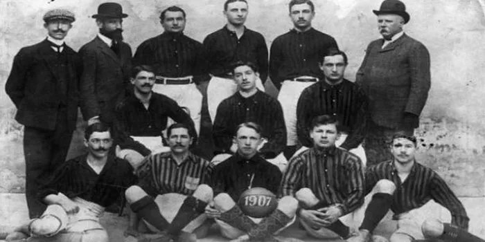 AC Milan Evolusi Klub Sepak Bola Terkenal Dari 1899 Hingga Kini
