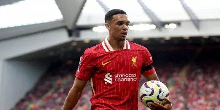 Cedera, Trent Alexander-Arnold Bakal Absen Agak Lama di Liverpool