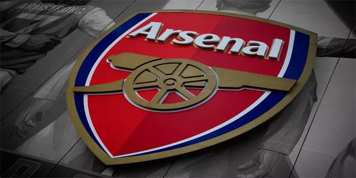 10 Pemain Arsenal yang Melegenda dan Prestasi