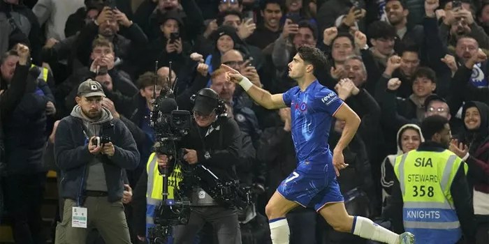 Arsenal Seharusnya Rekrut Pedro Neto Musim Lalu
