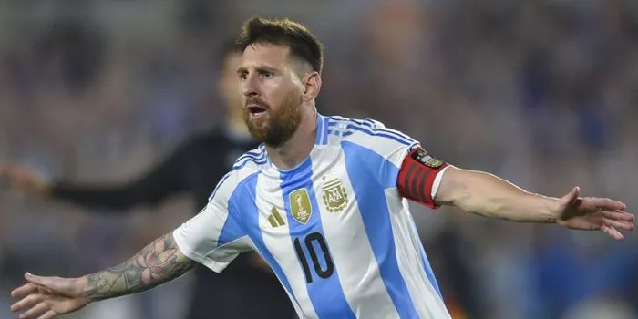 Lionel Messi Pecahkan Rekor, Ronaldo Tertegun