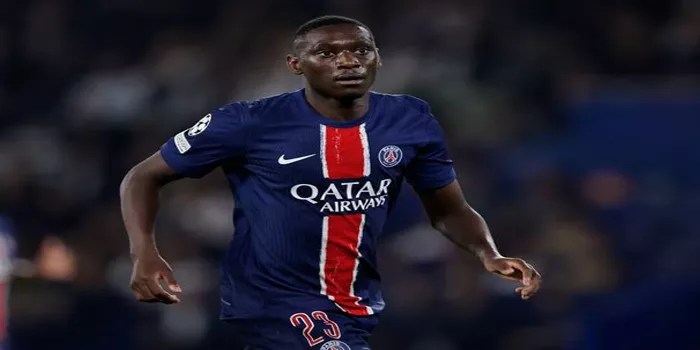 Randal Kolo Muani: Rekrutan Perdana Ruben Amorim di Manchester United!