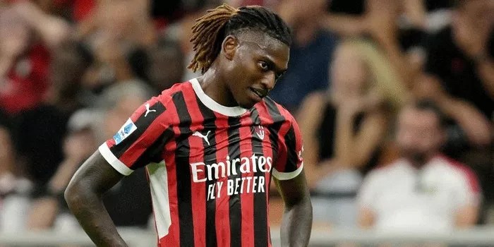 Rafael Leao Tak Terima Dikritik: Ini Tanggapannya