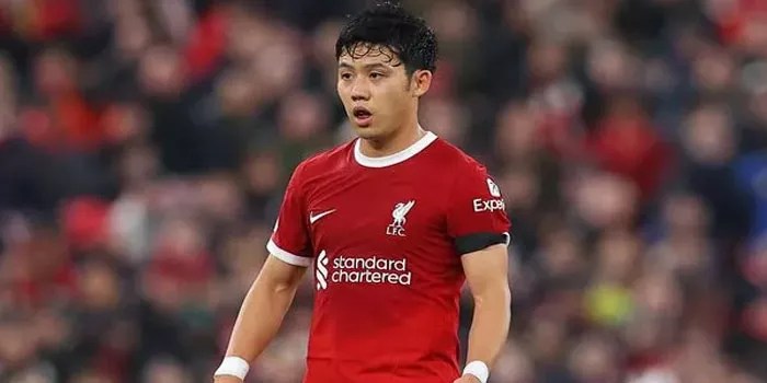 Wataru Endo Menghadapi Dilema di Liverpool Milan Siap Menampung!
