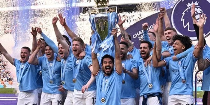 Legenda di Etihad, Sejarah dan Pencapaian Manchester City