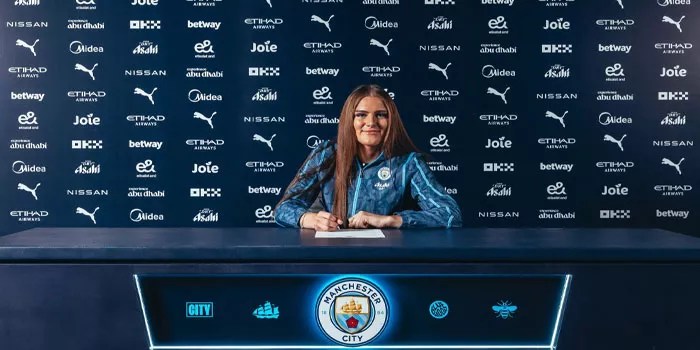 Gracie Prior Pemain Muda City Telah Menandatangani Kontrak Profesional Pertamanya