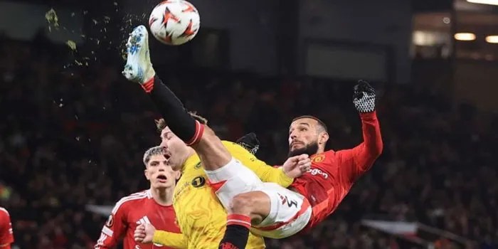 Amorim Puji Mazraoui, Luar Biasa dan Masa Depan MU!