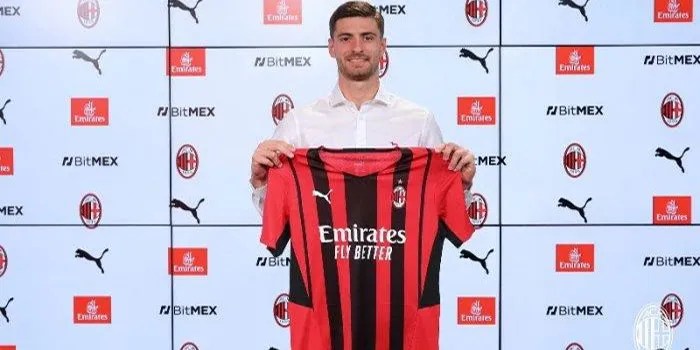 Matteo Gabbia Komitmen Perpanjang Kontraknya dengan AC Milan