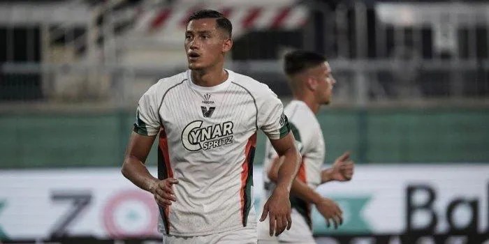 Penalti Kontroversial Jay Idzes dan Nasib Malang Venezia di Tangan Bologna
