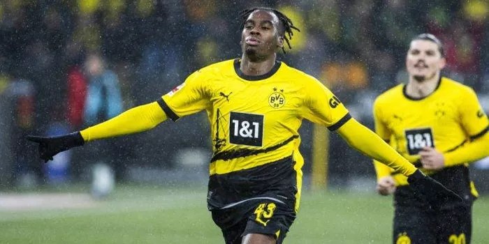 Jamie Gittens Jadi Pandangan Mata 4 Klub Premier League