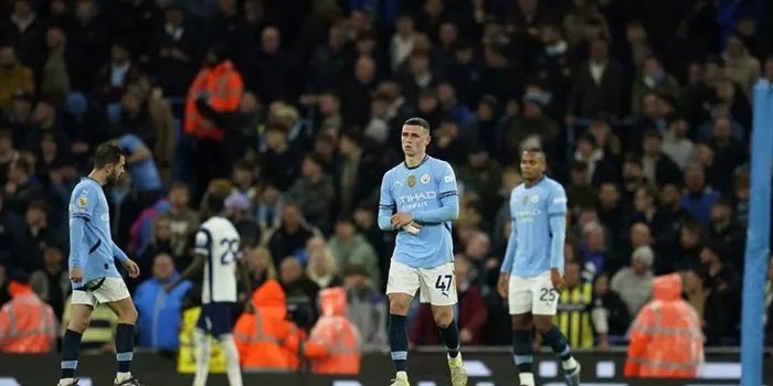Lini Tengah Habis, Manchester City Semakin Terpuruk Di Klasemen