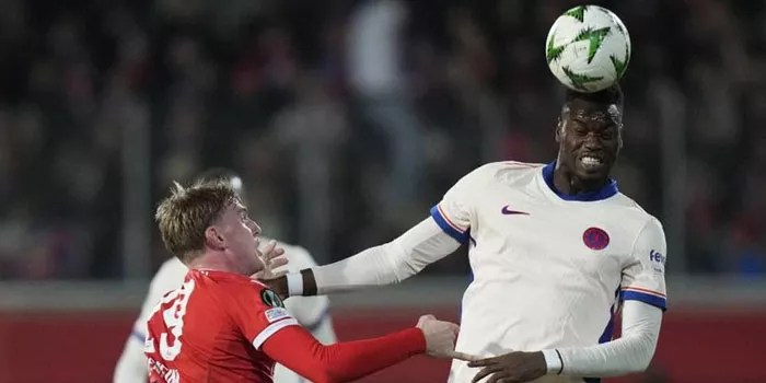 Chelsea Lindungi Benoit Badiashile dari Kejaran Juventus