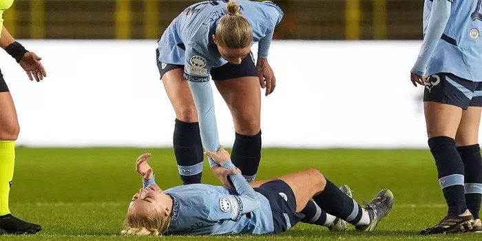 Alex Greenwood Diragukan Tampil di Euro 2025 Setelah Operasi