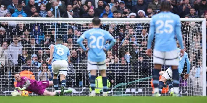Erling Haaland Kena Mental, Usai Gagal Penalti Lawan Everton Tuntas 1-1